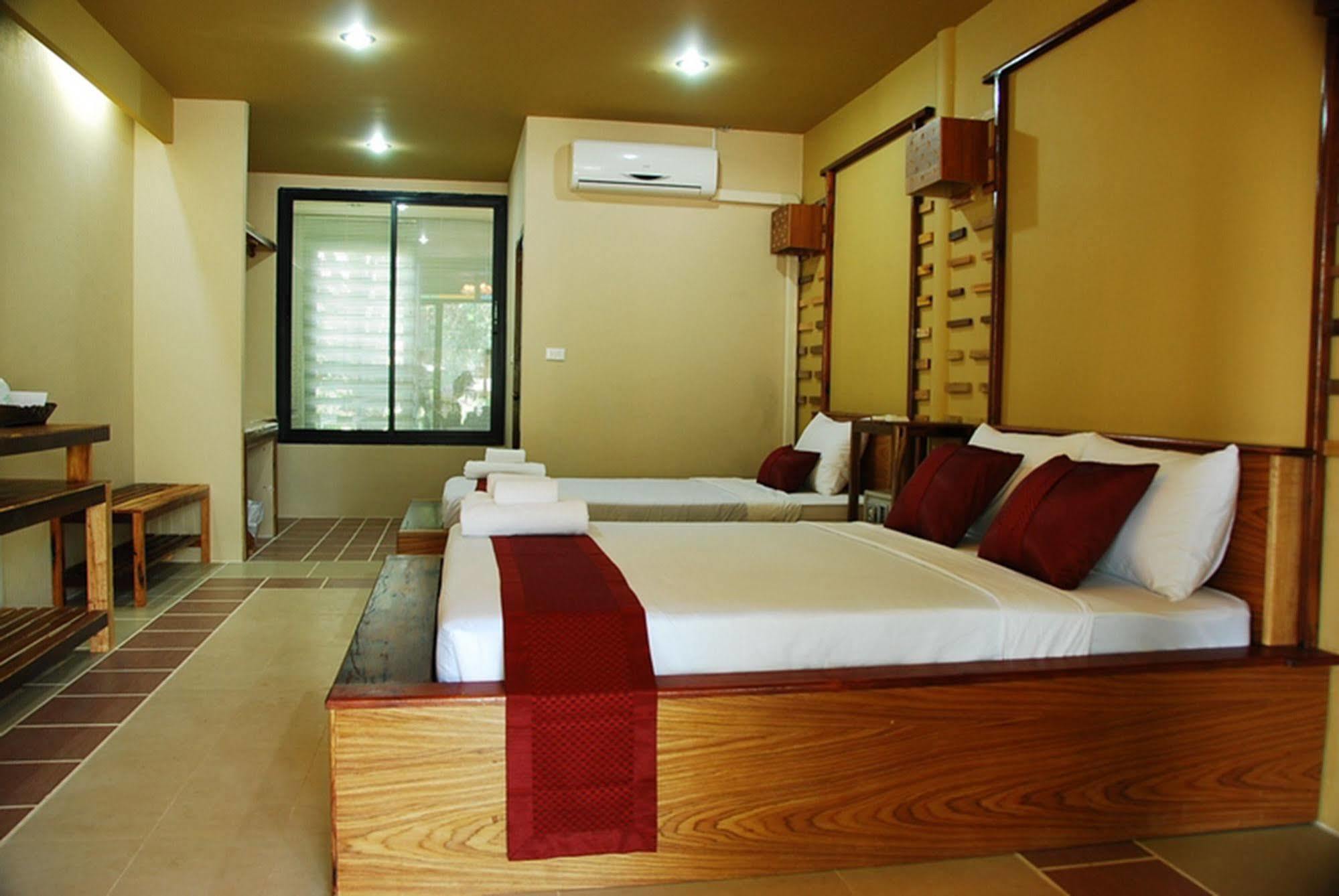 Boutique Raft Resort Sai Yok Exterior photo
