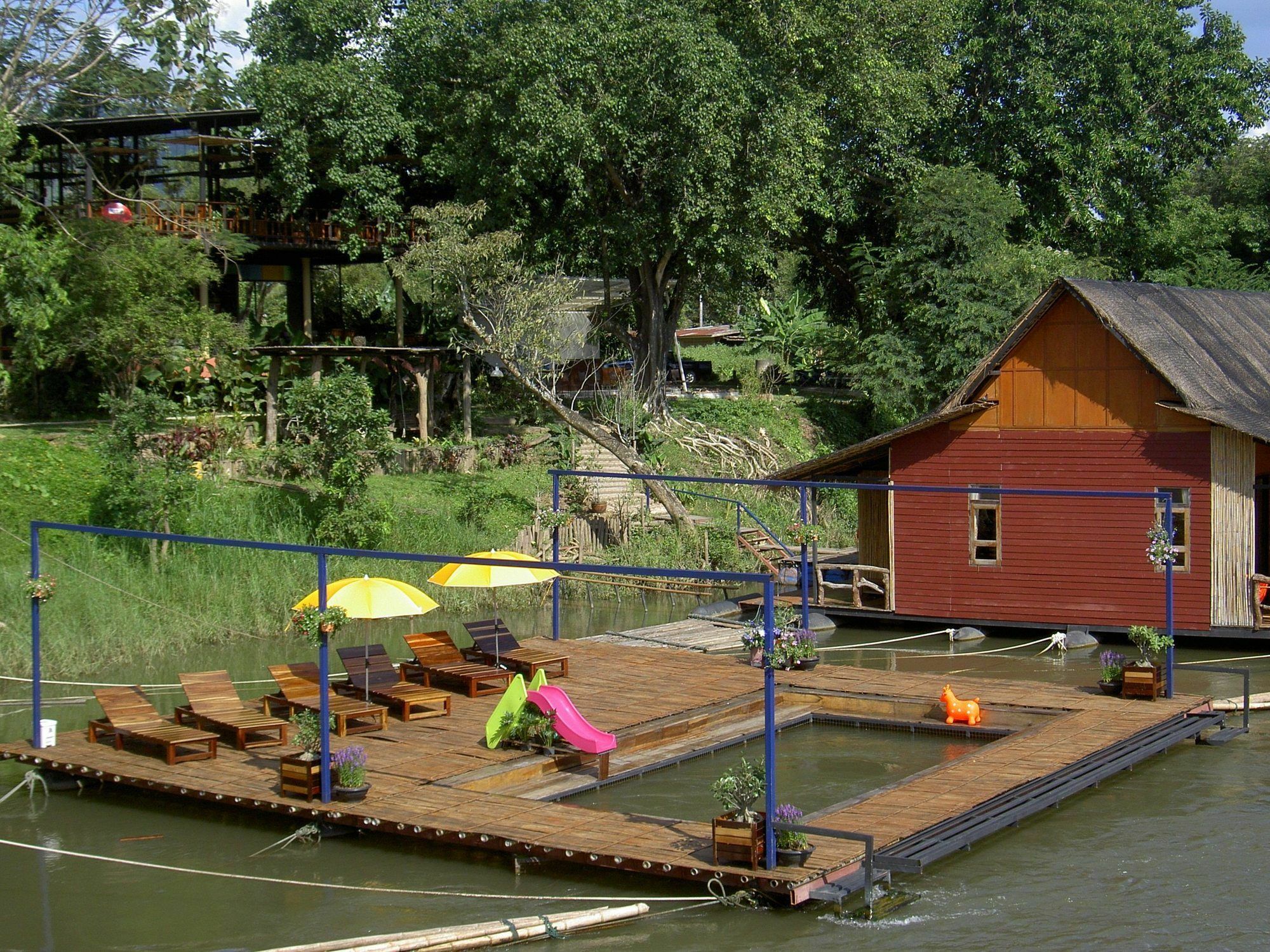 Boutique Raft Resort Sai Yok Exterior photo