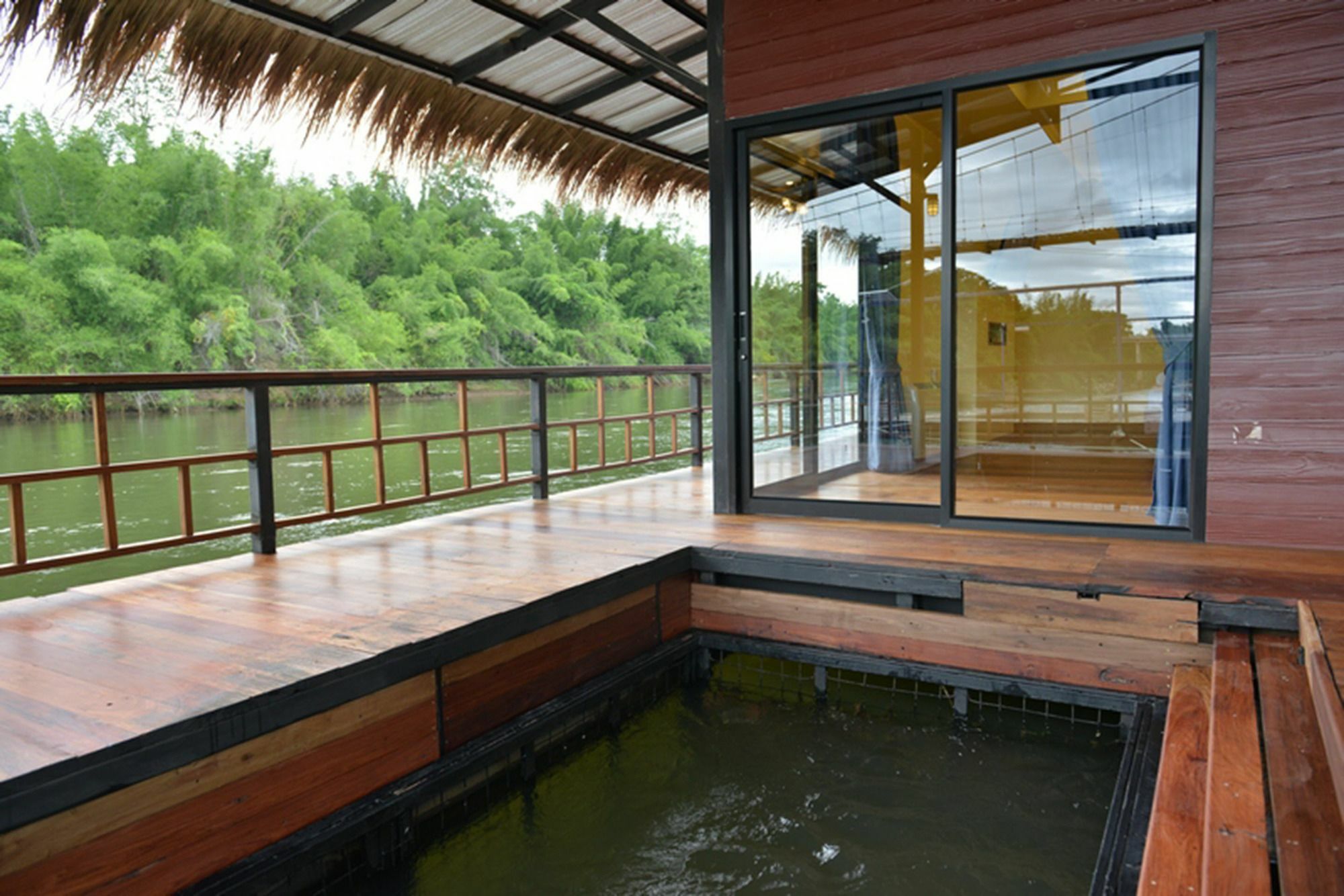 Boutique Raft Resort Sai Yok Exterior photo